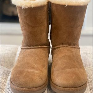 Uggs size 7